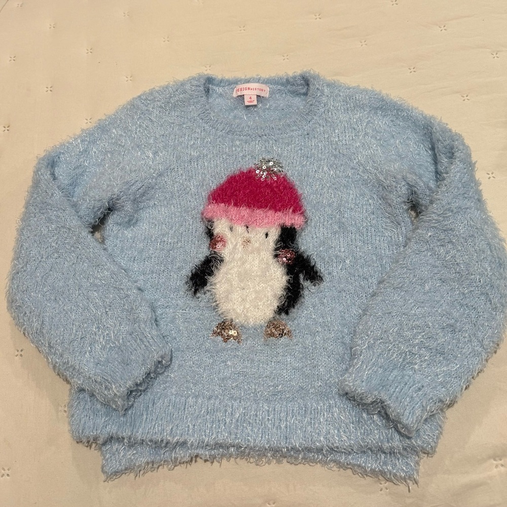 Design History Stitchfix Brand Girl’s Blue Fuzzy Sweater Size 4T